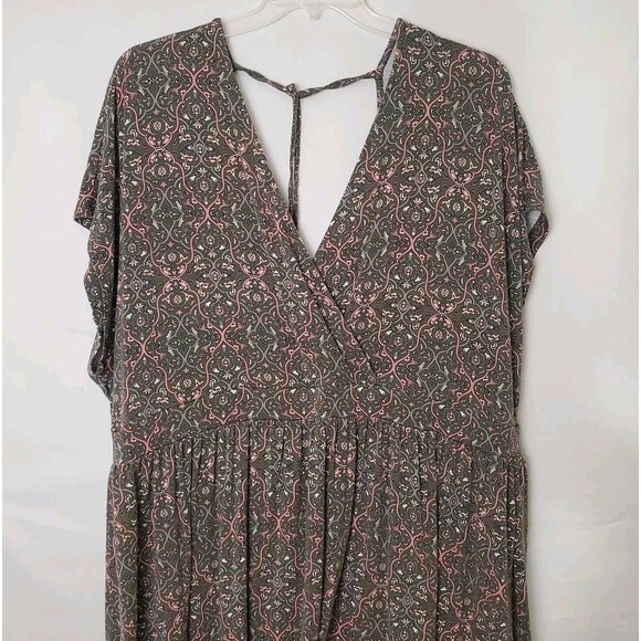 Torrid Super Soft Surplice Dolman Babydoll Tee Size 4 Tie Back Knit Top - Picture 3 of 6